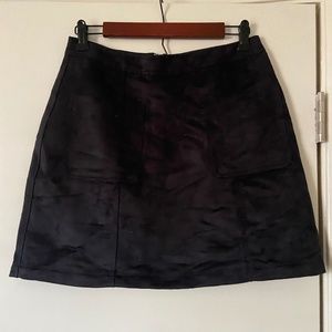 Old Navy Skirt, Size 6, Black